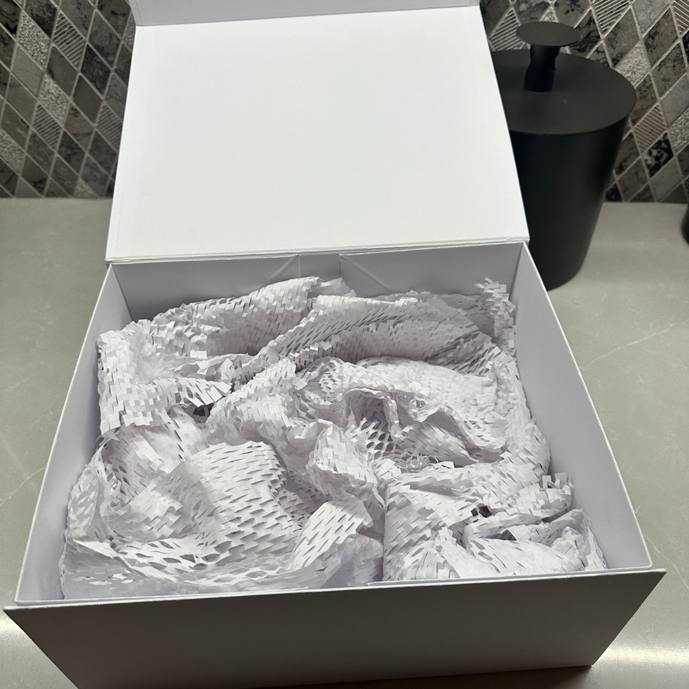 Cartier Box - Picture 2 of 2